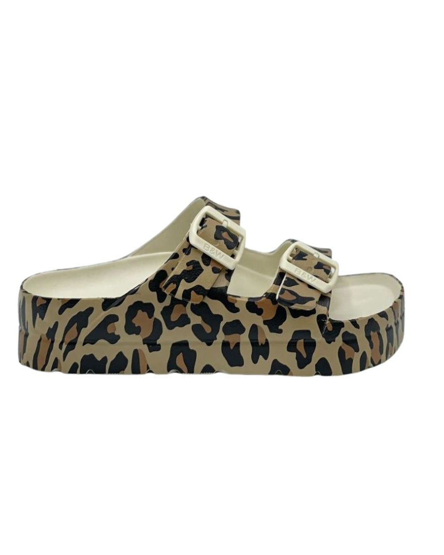 chinelos-leopardo-b&w