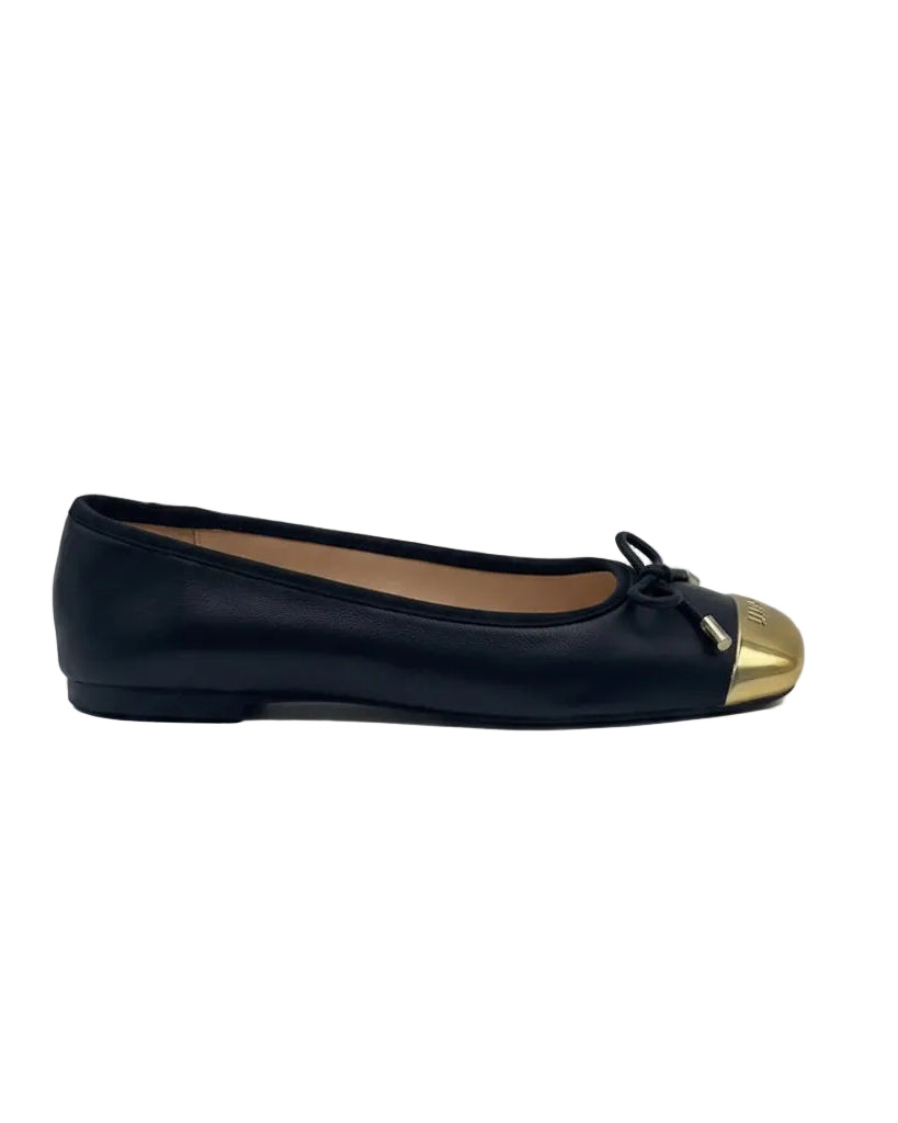sabrinas-preto-liujo