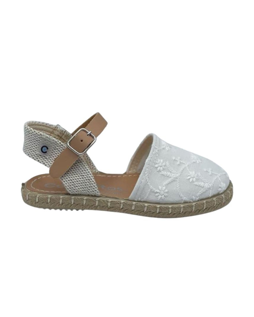 sandalias-branco-conguitos
