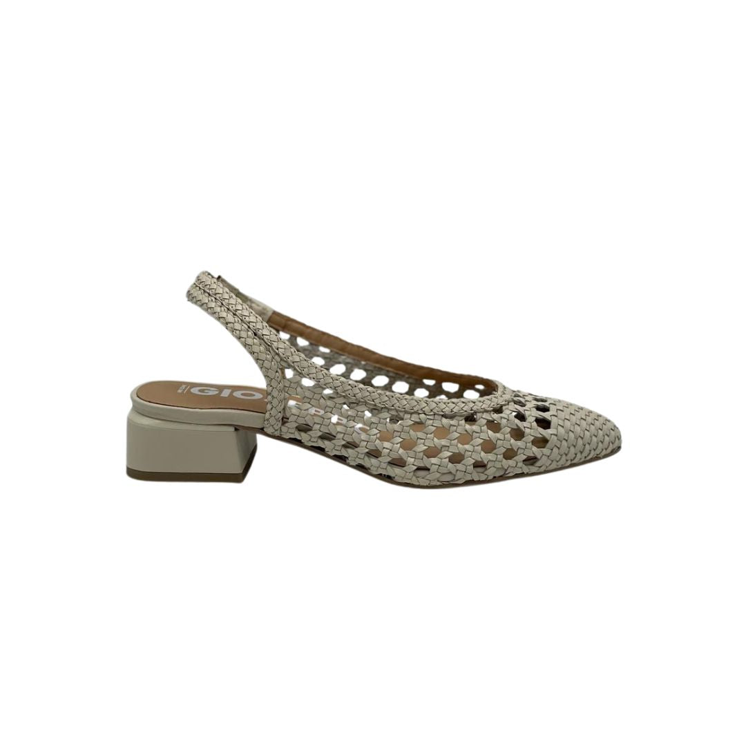 sandalias-branco-gioseppo
